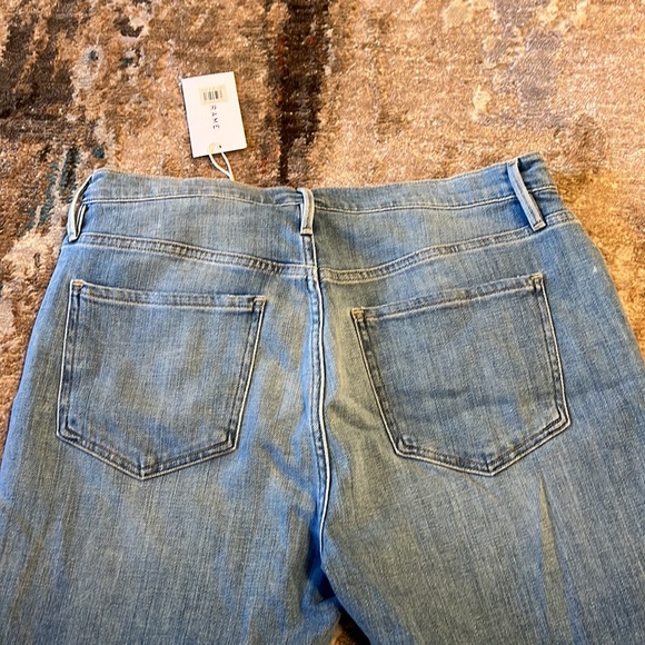 Frame Cropped Denim - Picture 5 of 5